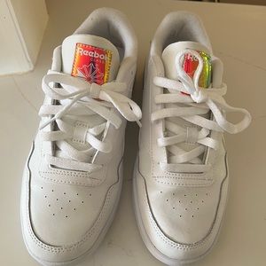 Reebok Classic white leather shoes